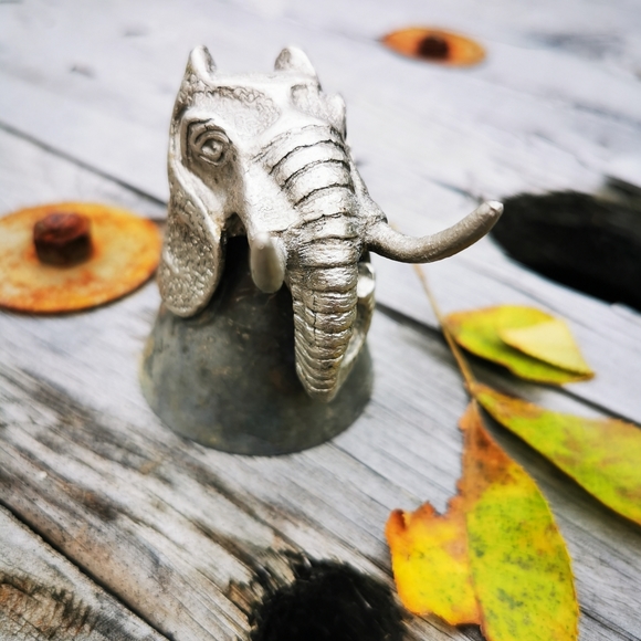 Vintage Pewter Elephant Wine Bottle Topper Shot Glass - Picture 4 of 14
